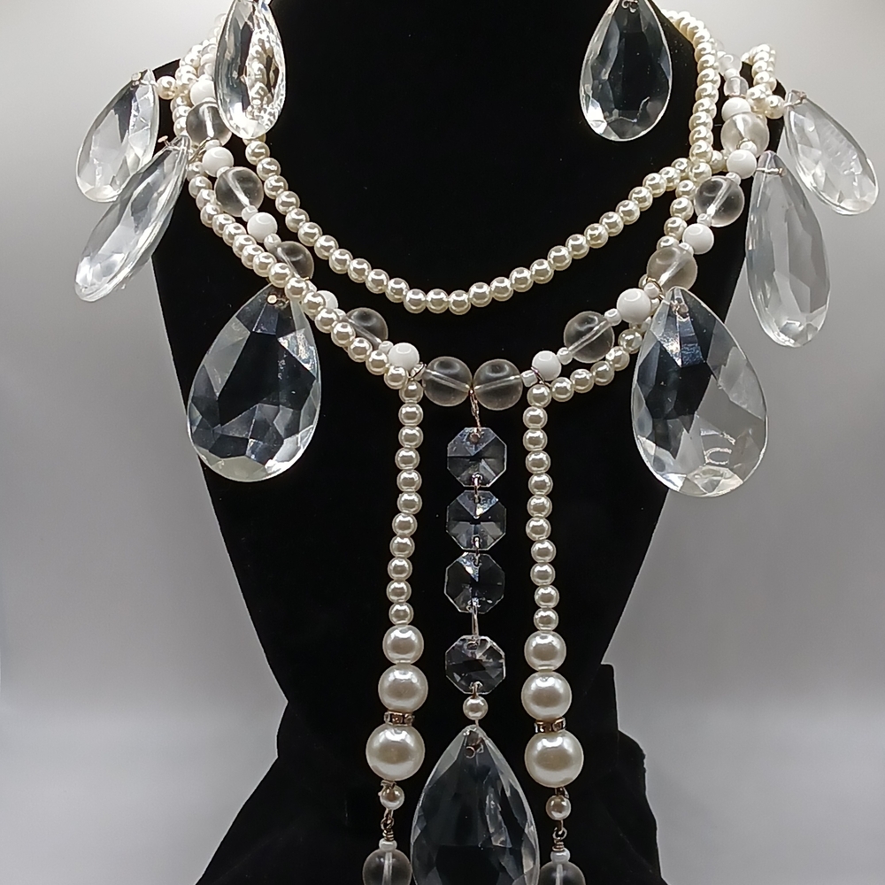 Gorgeous Handcrafted Pearl and Vintage Crystal Necklace And Earrings Set